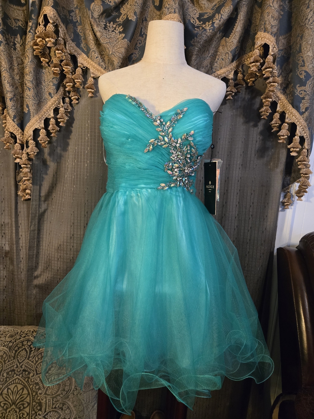 Teal Strapless Tulle Party Dress Size 14, HOCO, Prom, NWOTWT.